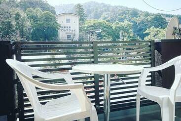 پانسیون Private Guest House With Veranda Without Bath And Shower Vacation Stay 47236v