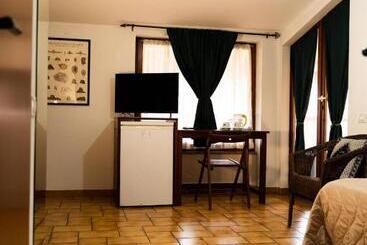 پانسیون Murahera Guest House