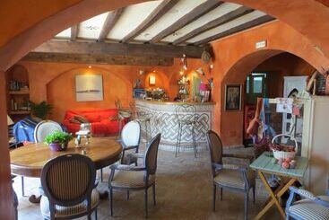 Casa Henrietta