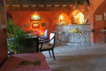 Casa Henrietta