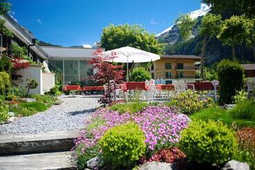 Belle Epoque Hotel Victoria & Apartments - Kandersteg
