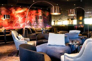 Clarion Hotel Sense