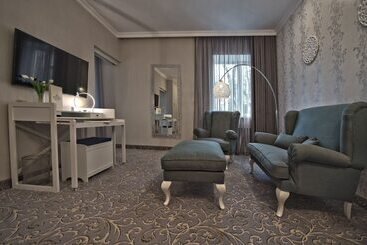 هتل Residence