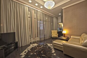 هتل Residence