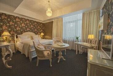 هتل Residence