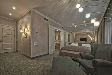 هتل Residence