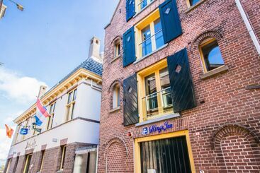 Kings Inn City Hostel