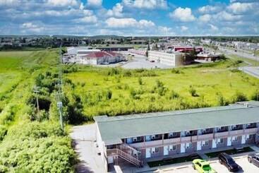 Kings Court Motel