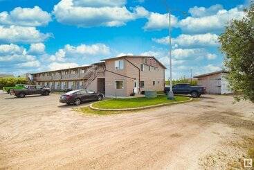 Kings Court Motel