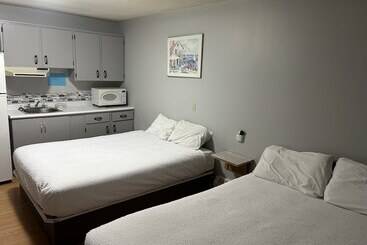 Kings Court Motel