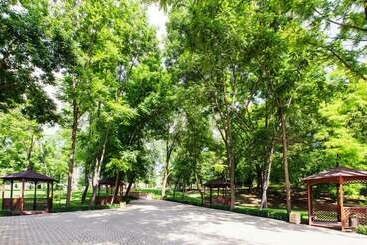 Park Hotel Nadezhda