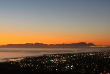 Blue Horizon Guest House - Gordon's Bay