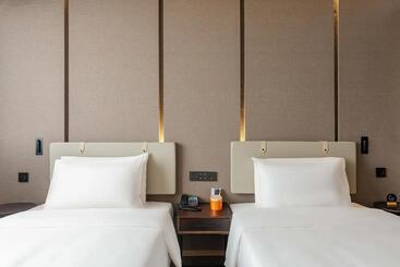 Atour Hotel Shangxing Lu Xun S Hometown