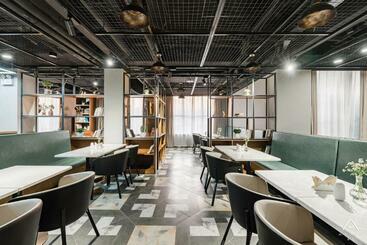 Atour Light Hotel Nantong West Youth Road