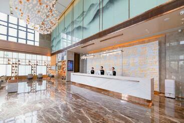 Atour Hotel Huizhou Zhongkai Tianyi