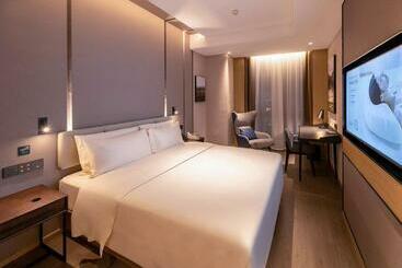 Atour Hotel Huizhou Zhongkai Tianyi