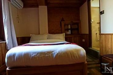 Indrayani Boutique Hotel & Cafe