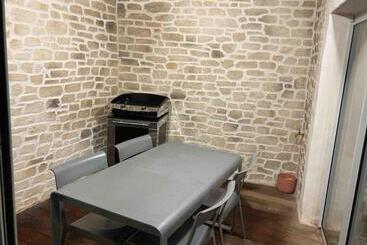Jolie Maison De Pêcheur Arago Aux Sables D Olonne