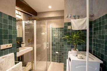 Singularstays Santa Cruz 9