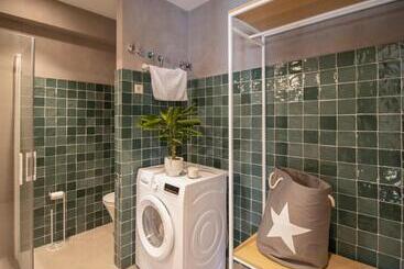 Singularstays Santa Cruz 9