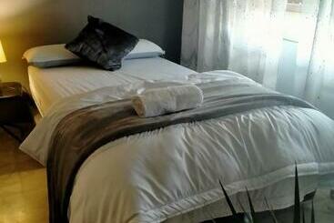 El Refugio Bed & Breakfast - Villarrobledo