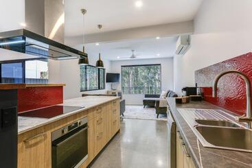 Karri Forest Vista Peaceful Home With Forest Views