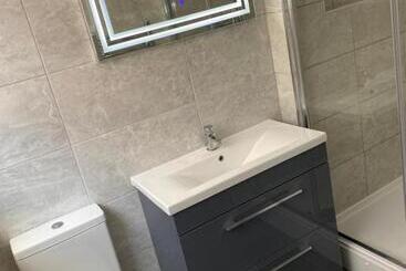 Lovely 1 Bed Ground Floor Flat In Leamington Spa