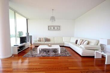 Lux Design Villa In Sintra