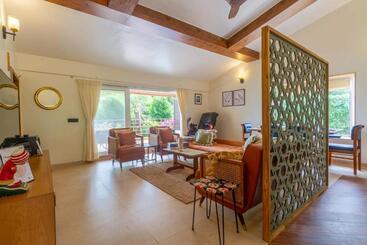 Stayvista S Beyond The Blue Door   Valley View Villa With Outdoor Jacuzzi & Massage Chair