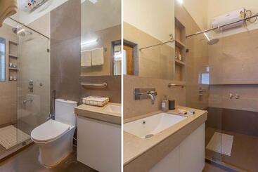 Stayvista S Beyond The Blue Door   Valley View Villa With Outdoor Jacuzzi & Massage Chair
