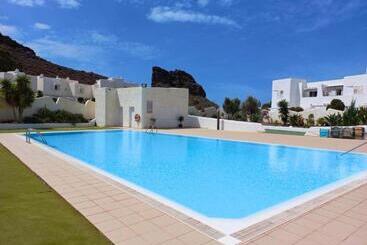 2br Home   3 Min To Agaete Beach   Pool
