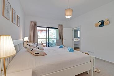 Andiamo Apartment
