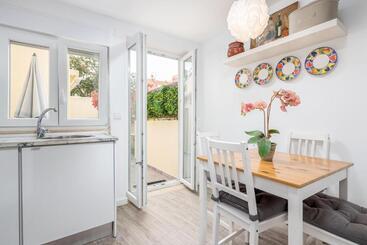 Designer Flats In Lapa By Lovelystay