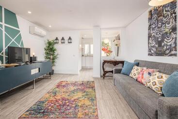 Designer Flats In Lapa By Lovelystay