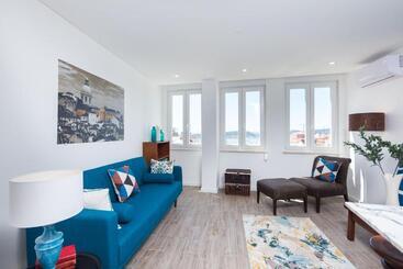 Designer Flats In Lapa By Lovelystay