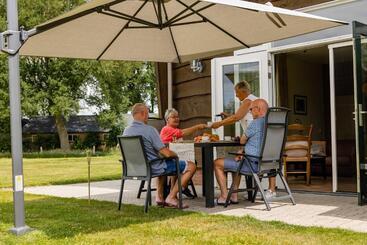 هتل Charmecamping & Appartementen De Regge Vallei