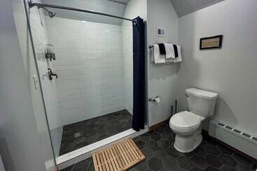 هتل Endion Inn