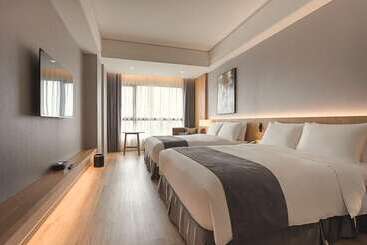 هتل Grand Banyan