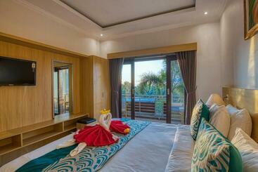 Kelingking Sunset Point Hotel & Spa