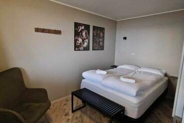 پانسیون North Inn   Guesthouse And Cabin