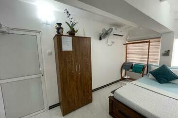 Sebastian Transit Katunayake