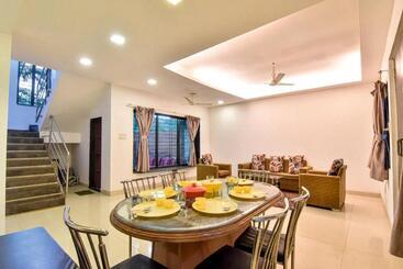 Sonu Villa 4bhk Lonavala