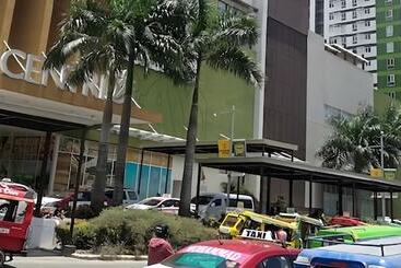 Steff S Condo 815 At Centrio Tower Deluxe Unit