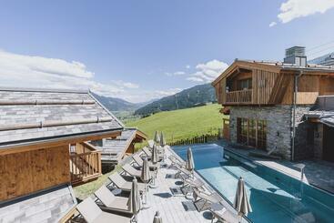 Zaglgut Hotel Chalet Wellness Panoramic View, Ski In Ski Out To Kitzsteinhorn