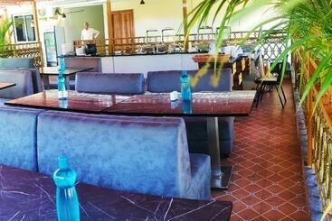 酒店 Mountview Resort