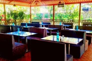酒店 Mountview Resort