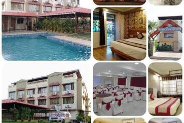 酒店 Mountview Resort
