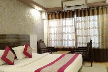 酒店 Mountview Resort