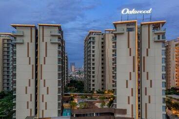 هتل Oakwood Premier Phnom Penh