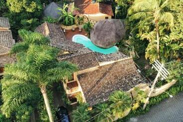 Villa Del Mare / Centro Da Ilha